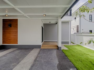 Newly Built Nordic-Style House – 2 Floors, 3 Bedrooms in Pa Daet Zone, Mueang Chiang Mai, Near Wat Don Chai Pa Daet
