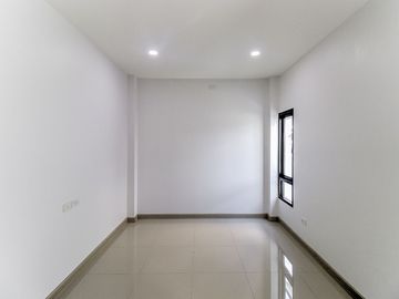 Newly Built Nordic-Style House – 2 Floors, 3 Bedrooms in Pa Daet Zone, Mueang Chiang Mai, Near Wat Don Chai Pa Daet