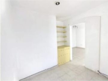 OPORTUNIDAD VENTA DEPARTAMENTO FRACC. PUERTA DE HIERRO, CANCUN, Q. ROO.
