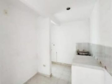 OPORTUNIDAD VENTA DEPARTAMENTO FRACC. PUERTA DE HIERRO, CANCUN, Q. ROO.