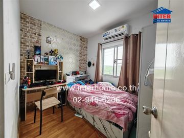 2-storey townhouse, 23.1 sq.w., Pruksa Village 117, Petchkasem 91-Phutthasakorn, Soi Petchkasem 91, Kanchanaphisek Road, Petchkasem Road, Krathum Baen