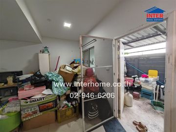 2-storey townhouse, 23.1 sq.w., Pruksa Village 117, Petchkasem 91-Phutthasakorn, Soi Petchkasem 91, Kanchanaphisek Road, Petchkasem Road, Krathum Baen