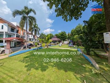 2-storey townhouse, 31.9 sq.w., Rinrada Oriental Village, near Lee Thai Traditional Medicine Clinic, Ekachai Road, Kittimanee Road, Mueang Samut Sakho