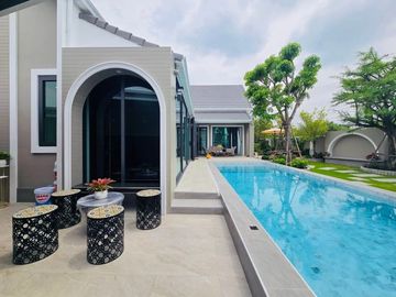Pool Villa in Pong - Pattaya for Sale Nordic-Style with Complete Furnishings
