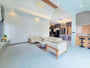 Pool Villa in Pong - Pattaya for Sale Nordic-Style with Complete Furnishings