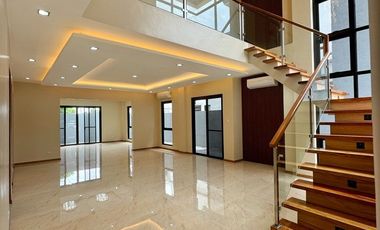 Modern Elegance for Sale in Geneva Gardens, Quezon City