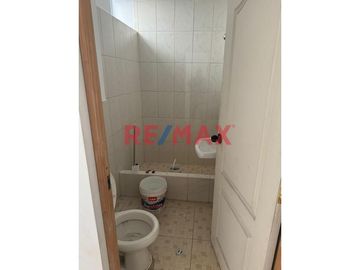 Acogedora Casa De Dos Pisos En Supe Pueblo