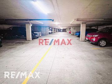 Amplio Departamento Remodelado C/ Vista Panorámica | Condominio Con Seguridad Y Áreas Comunes