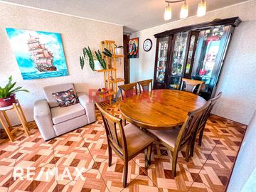 Amplio Departamento Remodelado C/ Vista Panorámica | Condominio Con Seguridad Y Áreas Comunes