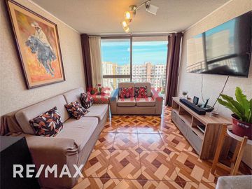 Amplio Departamento Remodelado C/ Vista Panorámica | Condominio Con Seguridad Y Áreas Comunes