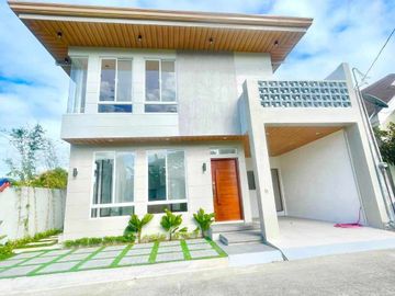 BRAND NEW STUNNING HOUSE FOR SALE IN LAGUNA BEL AIR