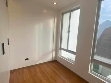 BRAND NEW STUNNING HOUSE FOR SALE IN LAGUNA BEL AIR