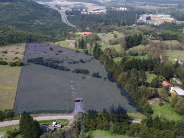 EN VENTA TERRENO SECTOR PIFO (TUMBACO)
