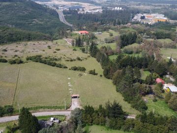 EN VENTA TERRENO SECTOR PIFO (TUMBACO)