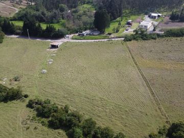 EN VENTA TERRENO SECTOR PIFO (TUMBACO)