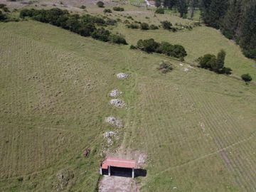 EN VENTA TERRENO SECTOR PIFO (TUMBACO)
