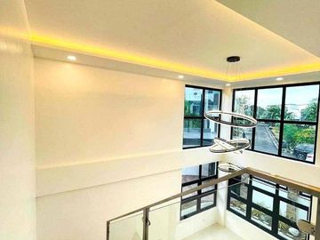 Spacious 3-Storey House for Sale in Greenwoods Executive Village, Pasig