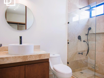 Casa nueva en venta de una planta con alberca privada en Mérida