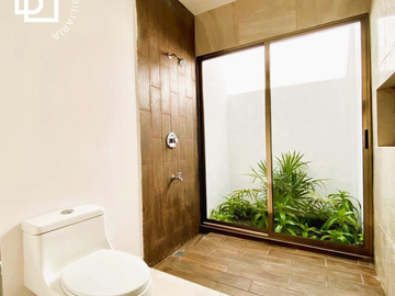 Casa nueva en venta de una planta con alberca privada en Mérida
