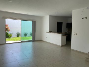SE VENDE CASA EN RIVIERA VERACRUZANA