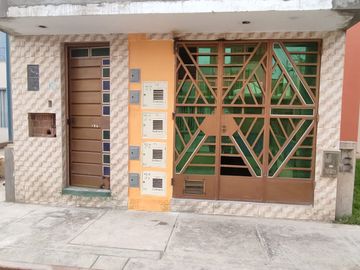 Vendo Minidpto,primer piso