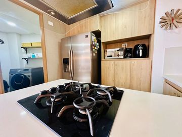 Rento Apartamento Amoblado en el Alto de las Palmas