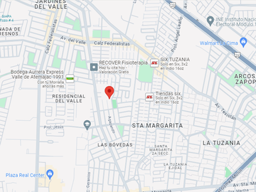 Casa en venta en Los Girasoles con 183 m2 de terreno con 4 recamaras.