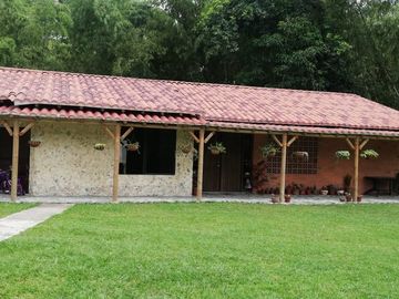 ESPECTACULAR CASA CAMPESTRE UNA PLANTA CERRITOS PEREIRA