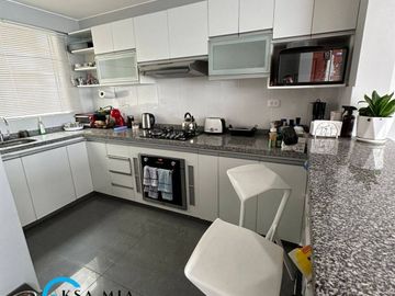 DEPARTAMENTO EN VENTA EN MAGDALENA, frente a Parque