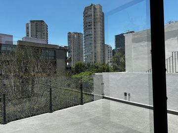 PH en venta en  Polanco: 268m2, 3 niveles, 3 recámaras, 4.5 baños, 3 estac. balcón y terraza.