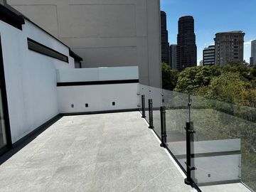 PH en venta en  Polanco: 268m2, 3 niveles, 3 recámaras, 4.5 baños, 3 estac. balcón y terraza.