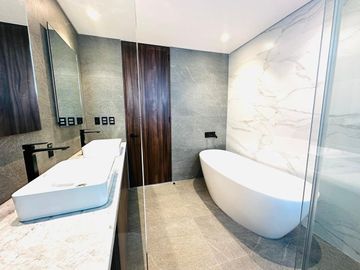 PH en venta en  Polanco: 268m2, 3 niveles, 3 recámaras, 4.5 baños, 3 estac. balcón y terraza.