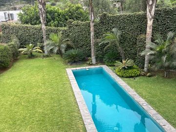 CASA EN LA PLANICIE