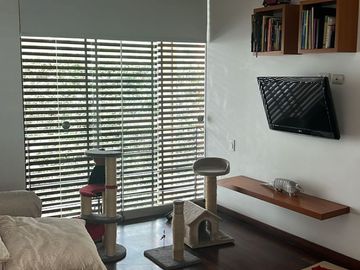 CASA EN LA PLANICIE