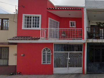 VENTA DE CASA EN VILLAS DE LA HACIENDA, CELAYA, GUANAJUATO.