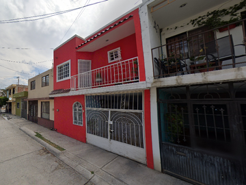 VENTA DE CASA EN VILLAS DE LA HACIENDA, CELAYA, GUANAJUATO.