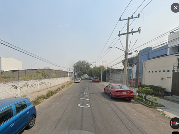Casa en venta 98m2, 3 recamaras en Parques De Tlaquepaque.