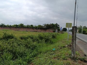 VENTA - TERRENO DE 5.200 M2 EN 20 LOTES EN LA VIA NARANJITO BUCAY