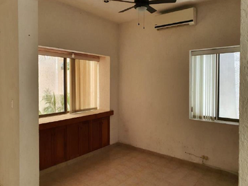 HERMOSA CASA EN CANCUN EN UNA ZONA MUY TRANQUILA