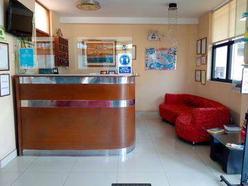 Alquiler De Hotel Amoblado En Huanchaco Con 20 Habitaciones (GAPONTE)