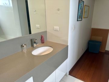 Venta espectacular residencia Urb. La Planicie 1ra etapa, La Molina. Vista al golf