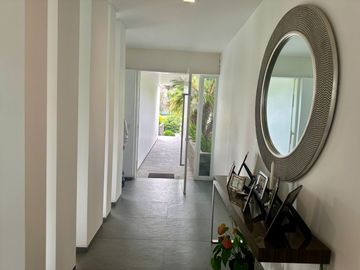 Venta espectacular residencia Urb. La Planicie 1ra etapa, La Molina. Vista al golf