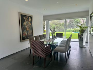 Venta espectacular residencia Urb. La Planicie 1ra etapa, La Molina. Vista al golf