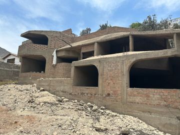 Venta bello terreno Urb. La Planicie 1ra etapa, La Molina. VISTA AL GOLF