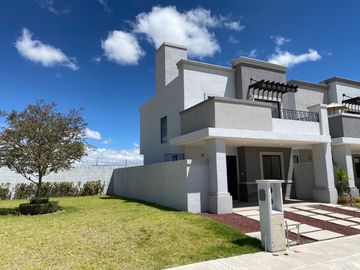 Casa en venta al sur de Pachuca con opción a crecimiento.
