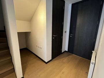 SE VENDE CESIÓN DE PROMESA - TOWNHOUSE NUEVO, POR ESTRENAR - 3D2B2E1BOD. - SAN CARLOS DE APOQUINDO
