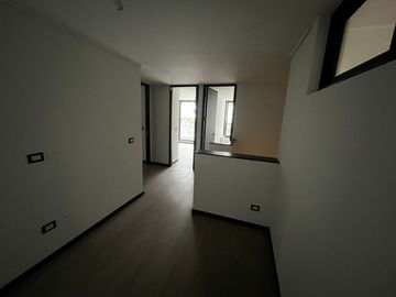SE VENDE CESIÓN DE PROMESA - TOWNHOUSE NUEVO, POR ESTRENAR - 3D2B2E1BOD. - SAN CARLOS DE APOQUINDO