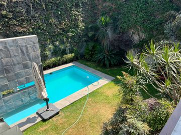 Venta moderna casa Urb. La Molina Vieja