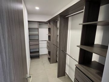 APARTAMENTO MILÁN