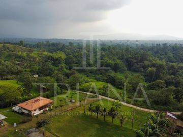 FINCA EN VENTA SAN GABRIEL DEL BABA - SANTO DOMINGO